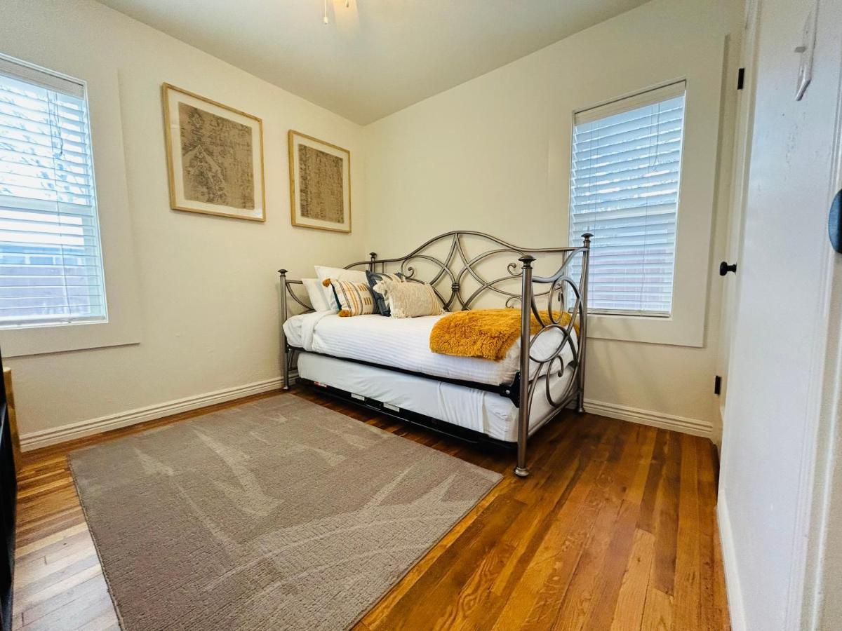 Home Sweet Idahome, Feels Like Home With All The Decor You Wish You Could Afford King Bed In Master, Fully Fenced Dog Friendly Yard, A Few Blocks From Bsu And Downtown Boise, Your Perfect Stay! Exterior foto